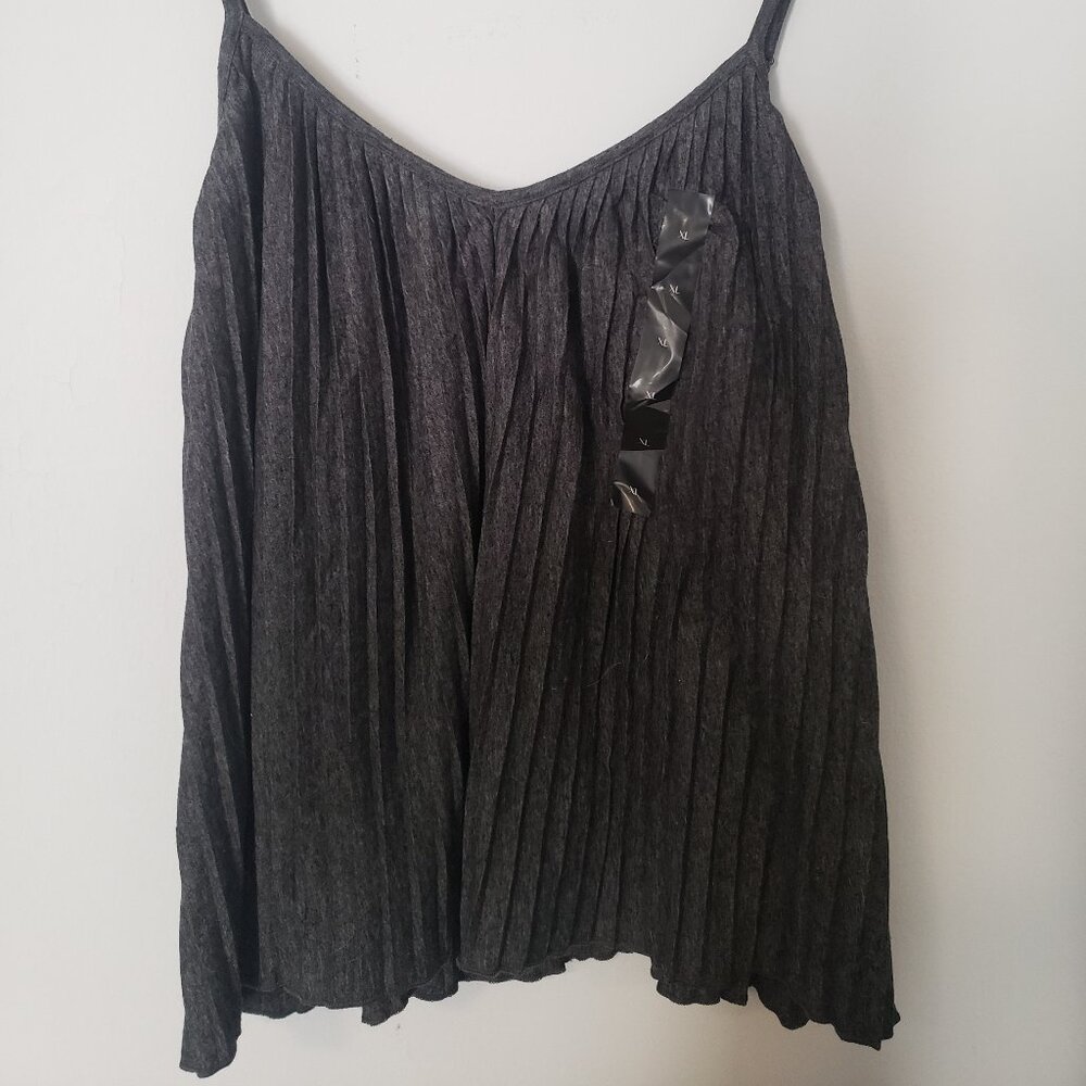 Banana Republic Charcoal Grey Pleated Top